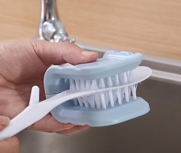 Knife And Cutlery Cleaner Brush