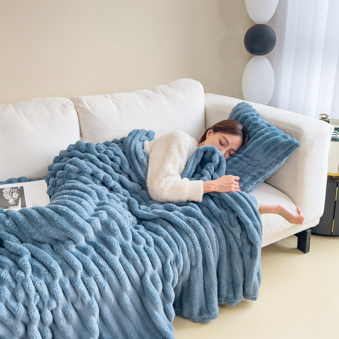 UltraPlush Luxe Fur Throw