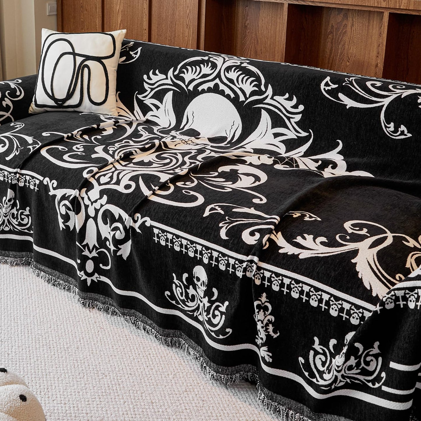 EVENHUG Halloween Reversible Sofa Cover