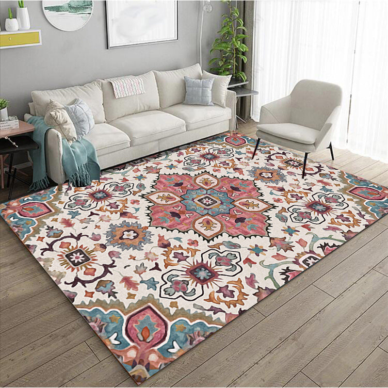 EastWest Vintage Accent Rug