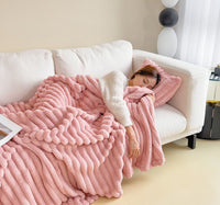 UltraPlush Luxe Fur Throw
