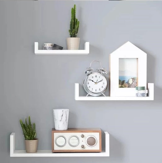 White U-Shelf Office Decor Set