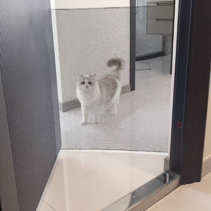 Retractable Dog Gate for Stairs