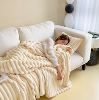UltraPlush Luxe Fur Throw